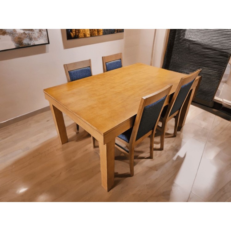 Mesa extensível e 4 cadeiras — cerejeira · 160 cm