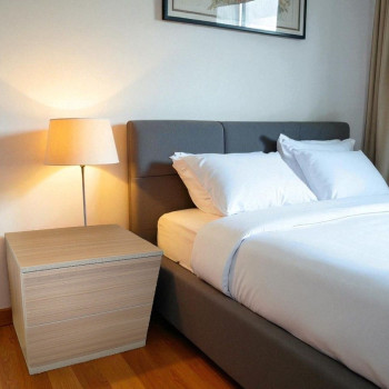 Mesinha Cabeceira T9K4