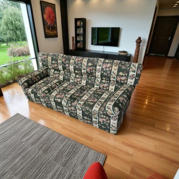 Sofá-cama de 3 lugares — verde e creme · 190 cm